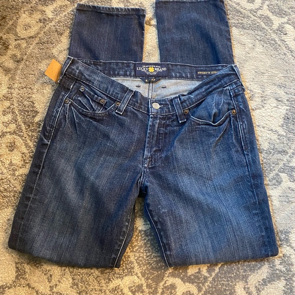 Lucky Brand Straight Leg Jeans - Picture 2 of 4